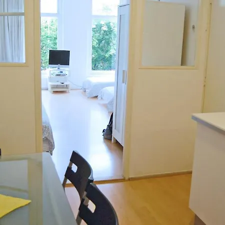 ゲストハウス Central Budget Studio